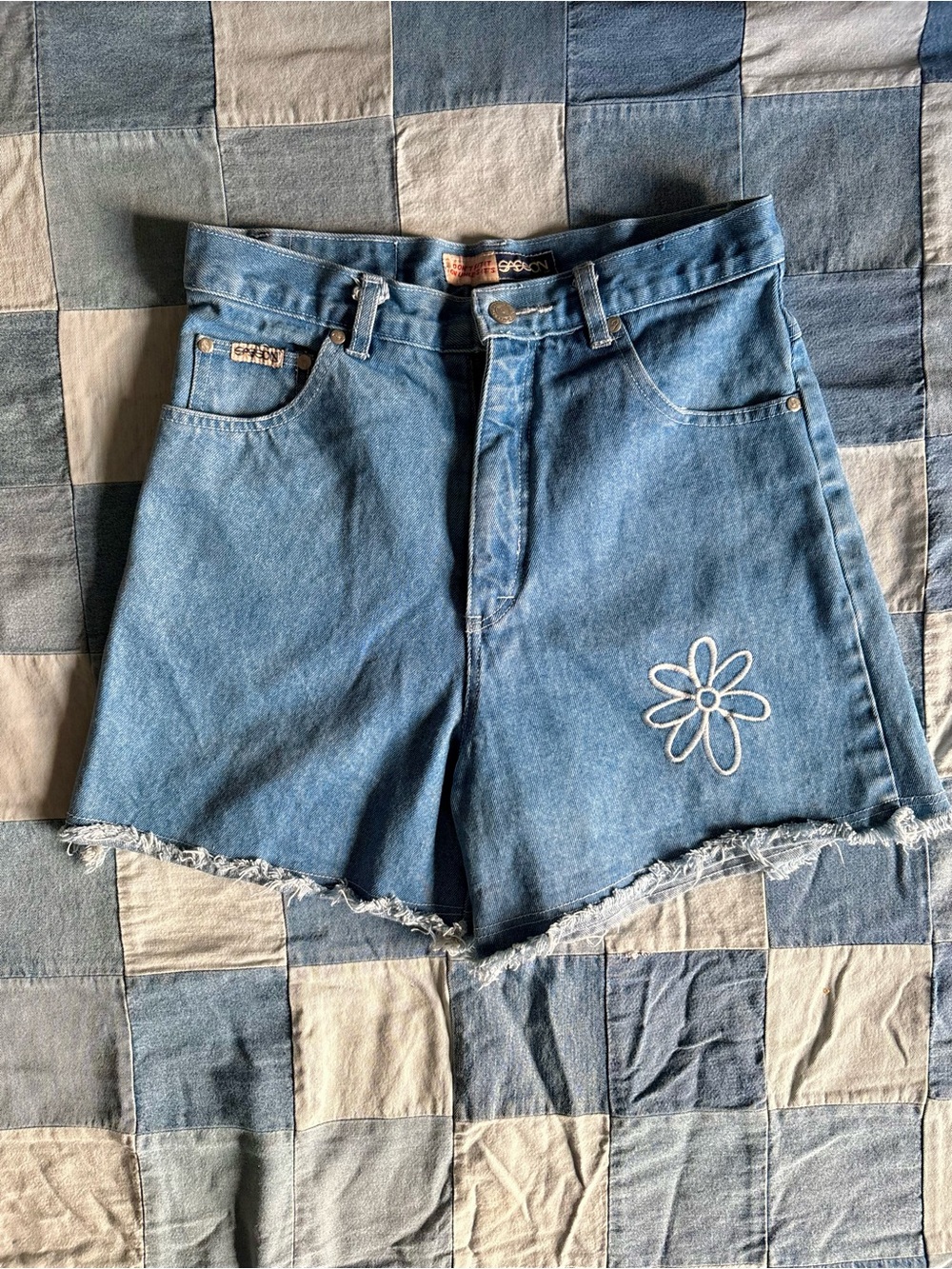 Vintage High Waisted Denim Jean Shorts with Embroidered Flower